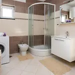 3 Bedroom In Blizina Gornja Blizna