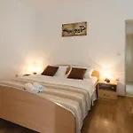 3 Bedroom In Blizina Gornja Dom wakacyjny Blizna