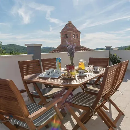 3 Bedroom In Blizina Gornja Dom wakacyjny Blizna